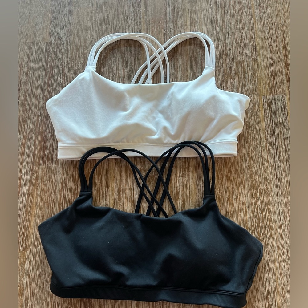 Women's Black and White Gap Sport Bras Med